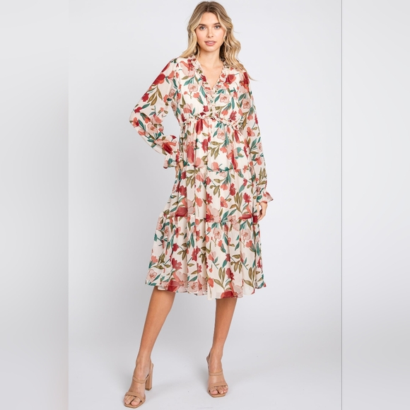 🍁HOST PICKED🍁 NWOT Pink Blush [XL] Ivory Floral Ruffle V-Neck Maternity Dress - Picture 5 of 5